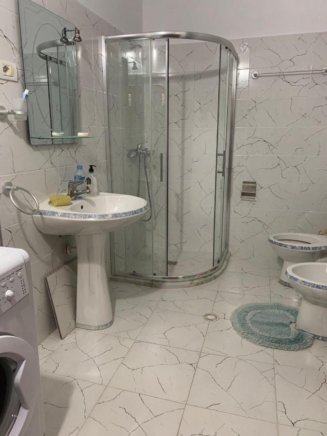 Apartement City Center 베라트 외부 사진