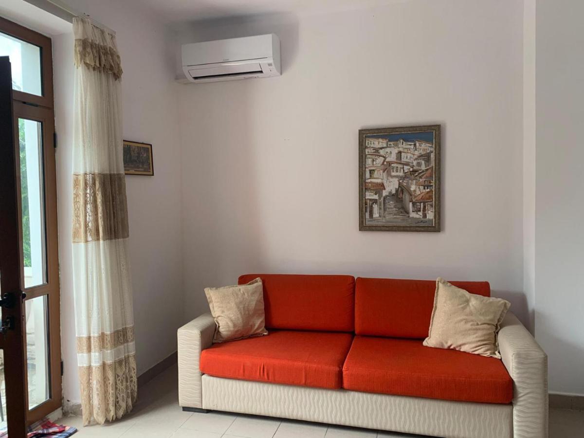 Apartement City Center 베라트 외부 사진